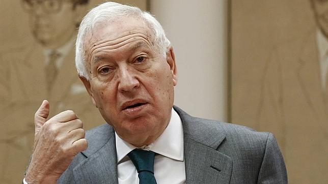 Margallo, sobre el cierre del Cervantes de Gibraltar: «Salvo los simios, todos hablan español»