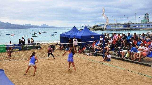 Gran Canaria acogerá en mayo el primer torneo de tenis playa de Grado 1 en España