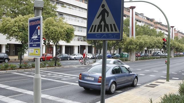 Los dos chinos se saltaron un semáforo en rojo en Sevilla