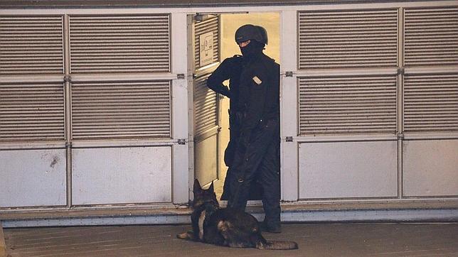 Policía en el sitio del suceso