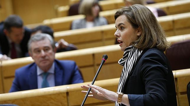 Santamaría pide al PSOE que actúe con Griñán y Chaves como «reclama a otros»