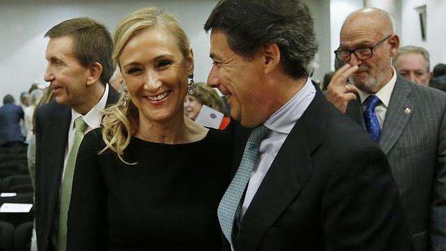 Cristina Cifuentes: «No me veo haciendo sombra a Esperanza Aguirre ni a nadie»