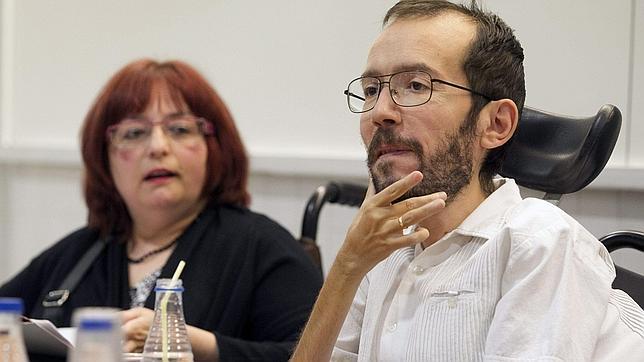 El eurodiputado de Podemos Echenique renunciará a su acta para presentarse en Aragón