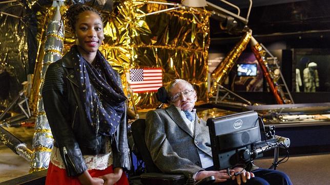 Stephen Hawking teme una guerra nuclear que acabe con el hombre y pide conquistar el espacio