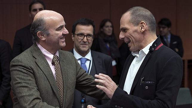 Guindos: «El acuerdo con Grecia es positivo porque cumple todas nuestras exigencias»