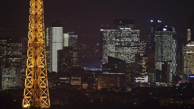 El Gobierno francés se toma «muy en serio» los vuelos de drones en París