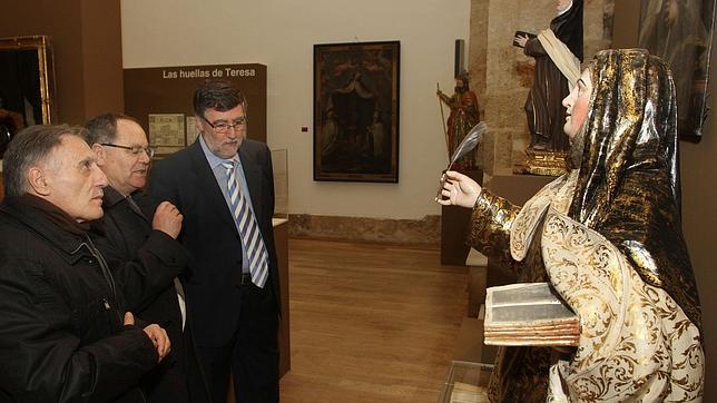 «Huellas y moradas» acerca la vida e influencia de Santa Teresa