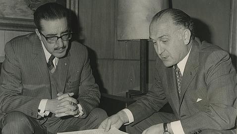 Don Licinio de la Fuente, en un momento de la entrevista concedida a ABC con el redactor de ABC Herminio Pérez Fernández