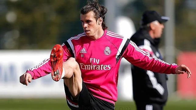 «Bale tenía el tobillo hecho una pasa, pero jugará»