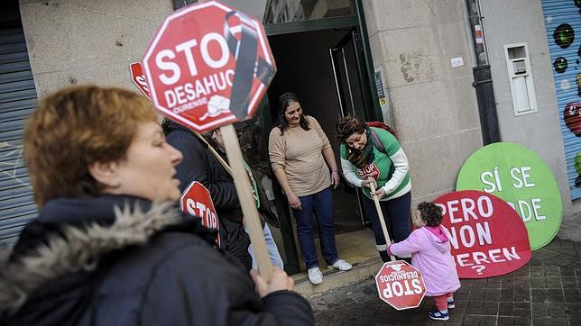 El Gobierno prorroga hasta 2017 la suspensión de los desahucios de colectivos vulnerables