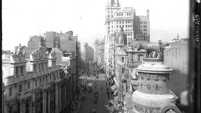 Vista aérea de la Gran Vía en 1933.