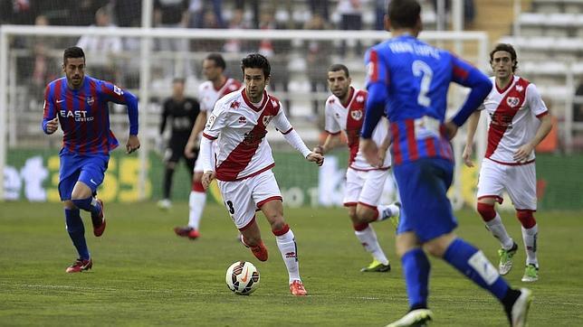 Alberto Bueno, primer rayista que hace un «póker» en Primera