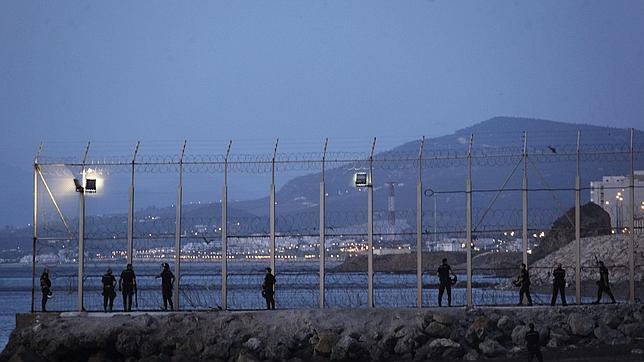 Comienzan a declarar los guardias civiles imputados por la tragedia de El Tarajal