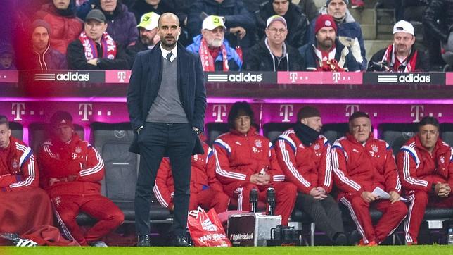 Guardiola descarta dejar el banquillo del Bayern Múnich este verano