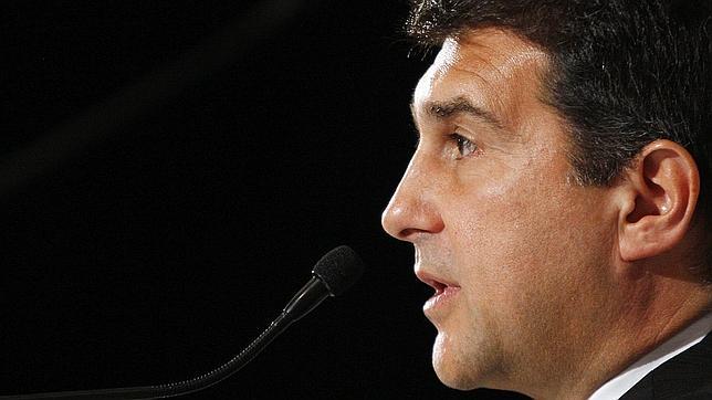 Laporta se dirige a las peñas