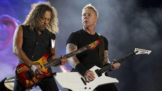 Metallica regresa a la era del casete