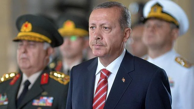 El presidente turco, Recep Tayyip Erdogan, multado