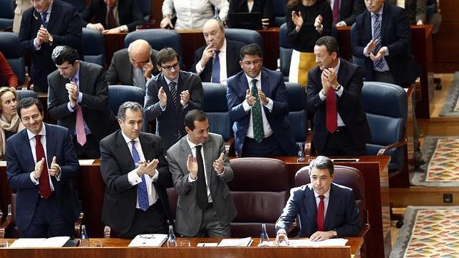 El PP arropa a Ignacio González en la Asamblea de Madrid