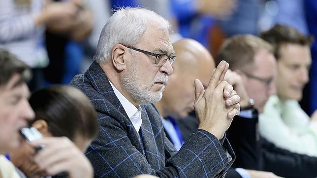 La NBA multa a Phil Jackson por bocazas