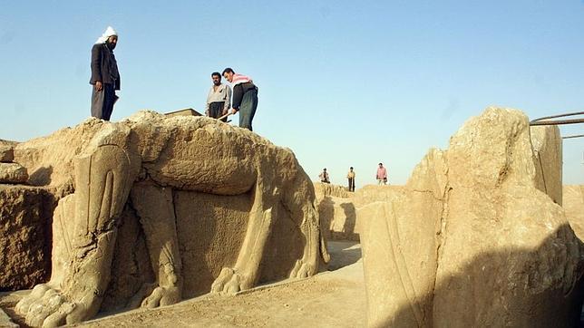 La Unesco califica de «crimen de guerra» la destrucción de Nimrud por los yihadistas