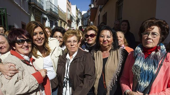 Susana Díaz descarta pactos para gobernar en Andalucía porque cree que ganará «ampliamente»