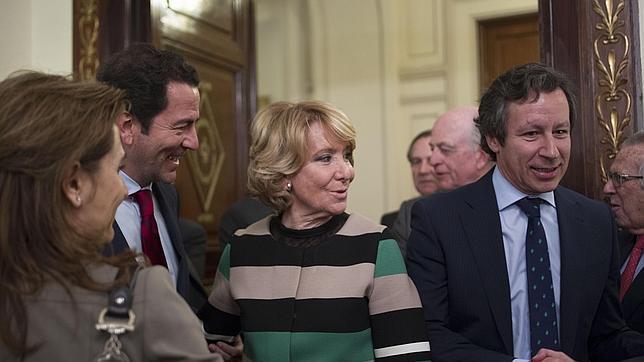 Esperanza Aguirre dice que el alcalde de Leganés es un «crack» pero sin «inteligencia emocional»