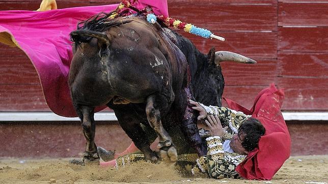 El Soro, entre el clamor y el drama en su reaparición en Valencia