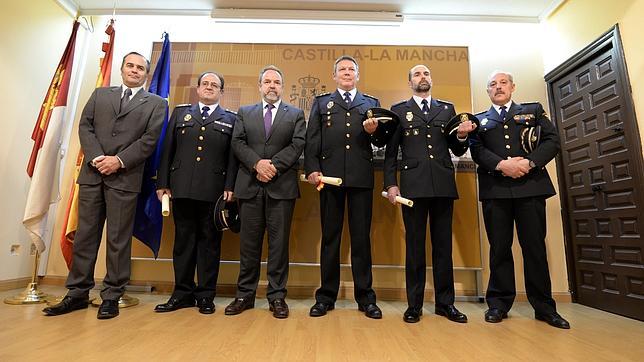 Orden del Mérito Civil para tres policías de Castilla-La Mancha por su dedicación y entrega