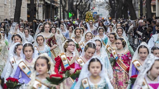 Fallas 2015: Una Ofrenda con final lluvioso