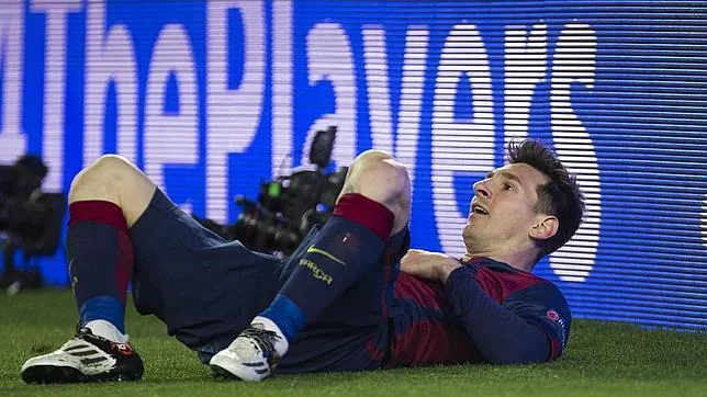 Messi se lamenta tras una ocasión perdida