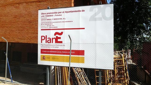 El último disparate del «Plan E» de Zapatero: más de 100.000 euros de multa por un cartel