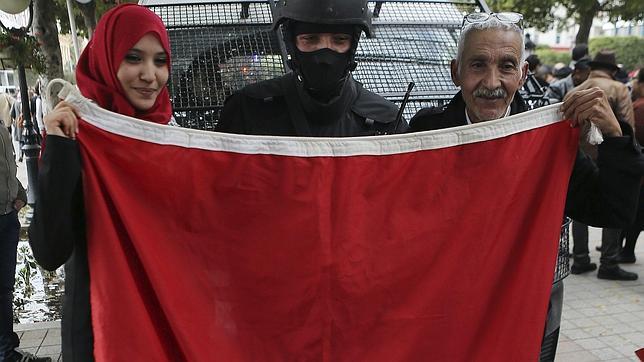 Túnez conmemora con tristeza el 59 aniversario de su independencia