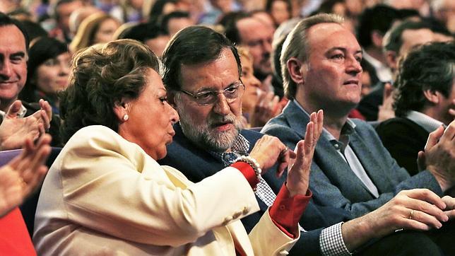 Rajoy: «Hay que impedir que los adanes devuelvan a España a hace cuatro años»