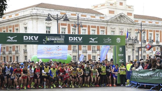 3.500 participantes en la IV carrera DKV Bomberos Madrid