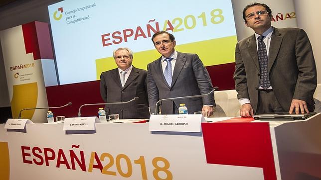 Las grandes empresas revisan al alza la previsión de crecimiento del PIB hasta el 3%