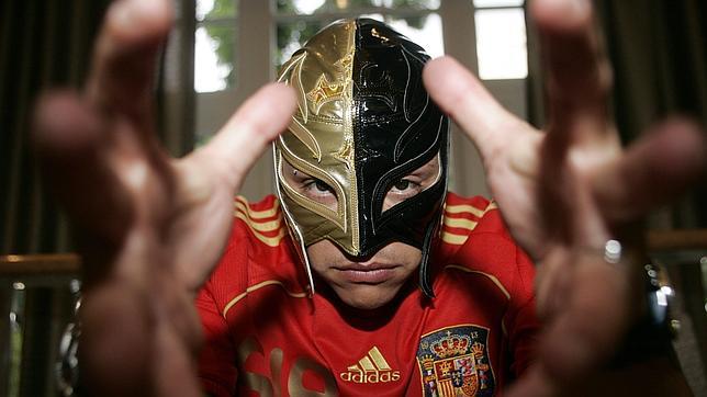 Rey Mysterio: «Los niños solo deben imitarnos en la videoconsola»