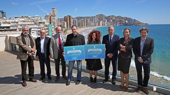 Los ganadores del concurso «Benidorm by Talents» reciben sus galardones