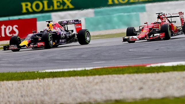 El Ferrari y el Red Bull, emparejados