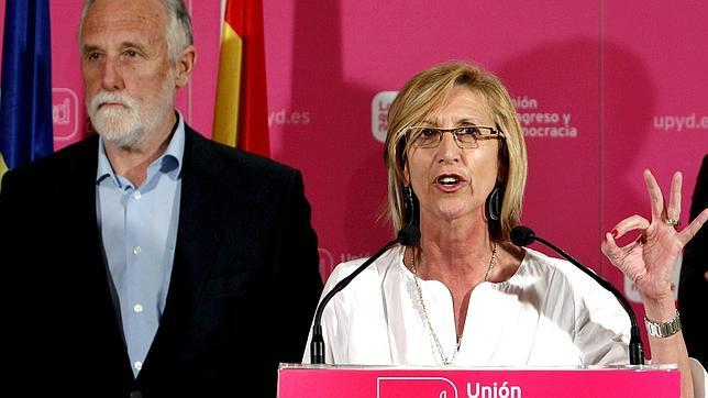 Rosa Díez tendrá que dejar de liderar UPyD si dimiten dos miembros más de su dirección