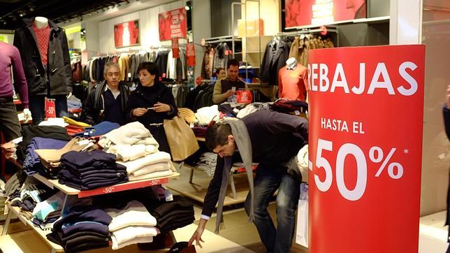 Los precios en la Eurozona moderan su descenso en marzo y caen un -0,1%