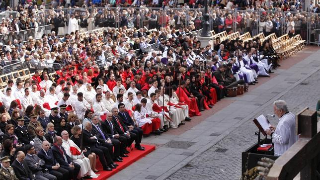 Pelayo pronunció el Sermón en la plaza Mayor ante las cofradías y las autoridades