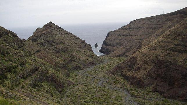 Rescatado un senderista herido en un barranco de La Gomera