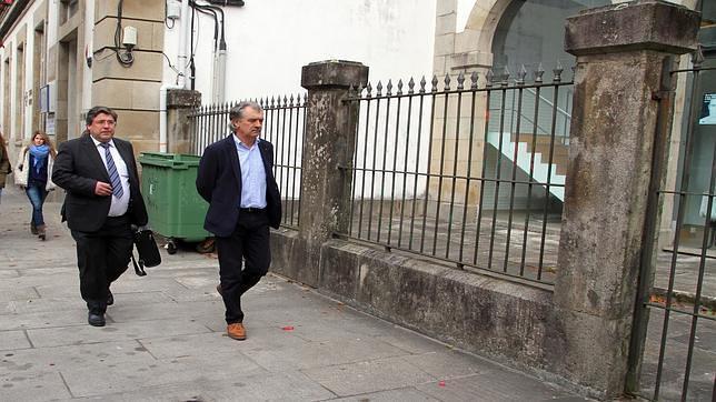 El alcalde de Caldas reunirá a la militancia para trasladarle su decisión tras la apertura de juicio