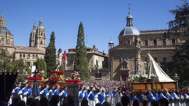 Las procesiones del Encuentro ponen fin a una Semana Santa plena