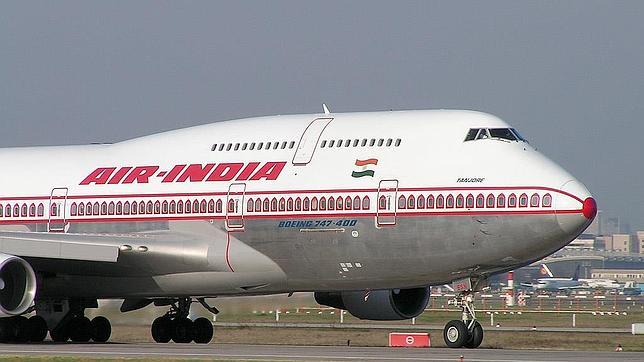 Air India suspende a dos pilotos por pelearse en la cabina antes de despegar