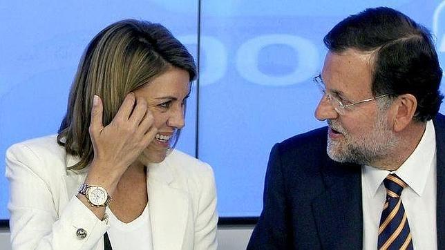 Cospedal y Rajoy se sonríen en una Junta Directiva Nacional del PP