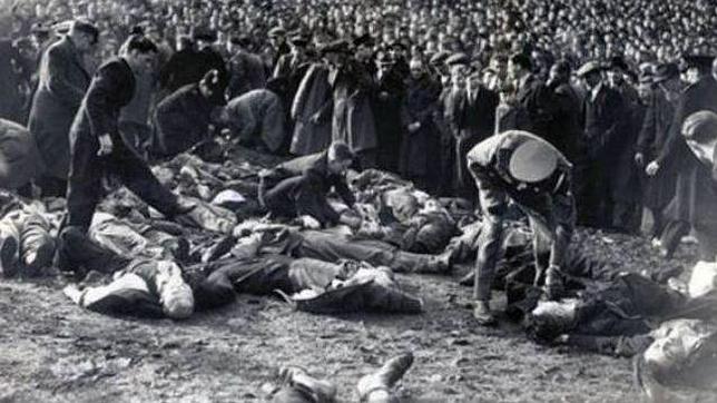 El césped del Burnden Park se convirtió en un improvisado hospital