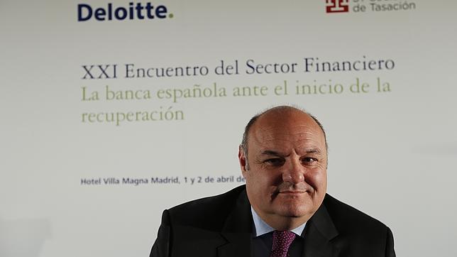 Méndez (CECA) augura que habrá nuevas fusiones en el sistema financiero europeo