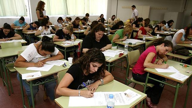 Oposiciones 2015: Convocadas 330 plazas para profesores de ESO, FP, artes plásticas y músicas