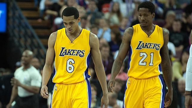 Una imagen de Clarkson y Ed Davis, cabizbajos